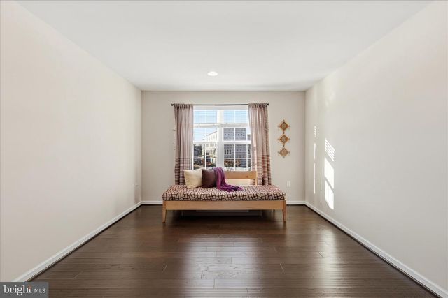 22800 CALDERWOOD LN, Brambleton, VA 20148