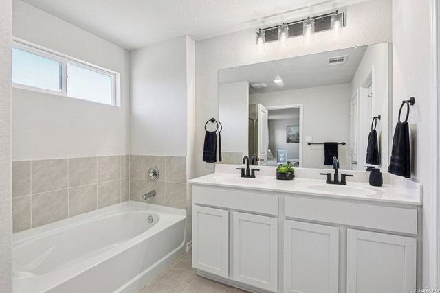 127 Sage Sparrow, San Antonio, TX 78253