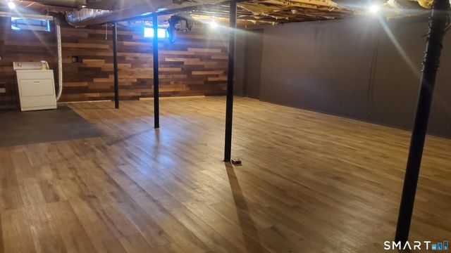 1380 Paradise Avenue, Hamden, CT 06514