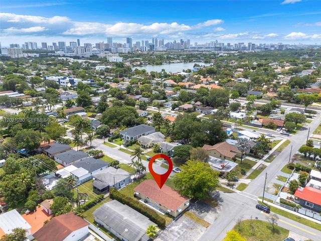 821 SW 7th Ave 2, Hallandale Beach, FL 33009