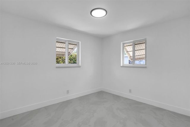 821 SW 7th Ave 2, Hallandale Beach, FL 33009