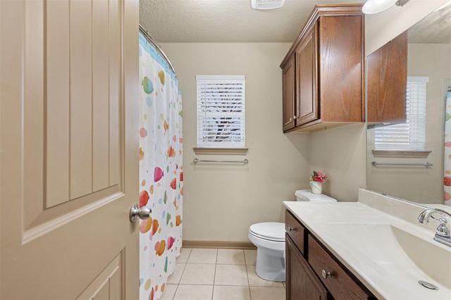 2412 County Road 424, Dime Box, TX 77853