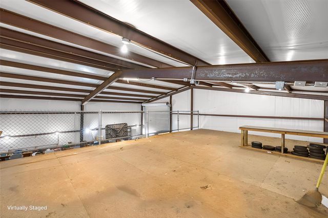 2412 County Road 424, Dime Box, TX 77853