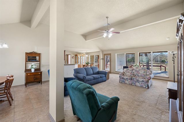 2412 County Road 424, Dime Box, TX 77853