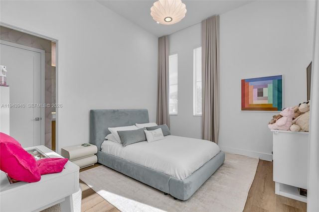 5765 SW 104th Ter, Cooper City, FL 33328