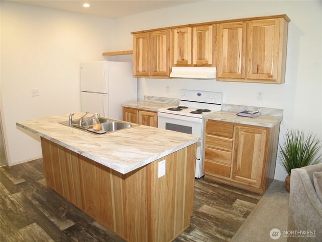 32216 T Place, Ocean Park, WA 98640