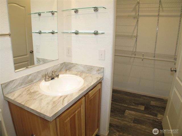 32216 T Place, Ocean Park, WA 98640