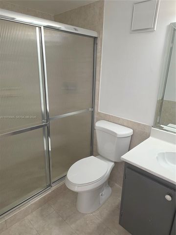 8015 SW 107th Ave 313, Miami, FL 33173