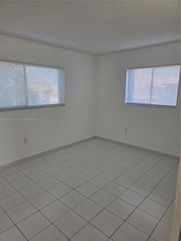 8015 SW 107th Ave 313, Miami, FL 33173