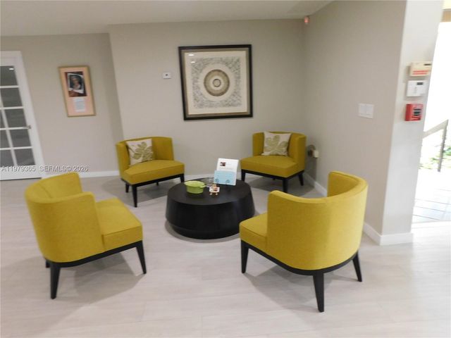 8015 SW 107th Ave 313, Miami, FL 33173