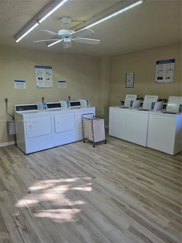 8015 SW 107th Ave 313, Miami, FL 33173