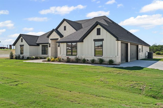 3085 Infinity Drive, Weatherford, TX 76087