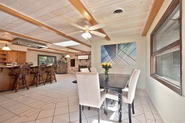 2219 Sunny Oak Dr, Auburn, CA 95602