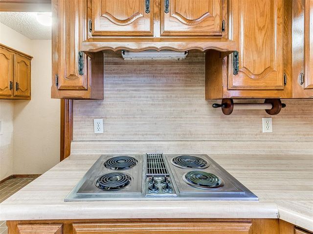 1615 Oak Lane, Oklahoma City, OK 73127