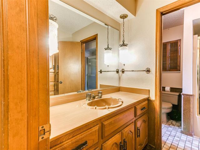 1615 Oak Lane, Oklahoma City, OK 73127