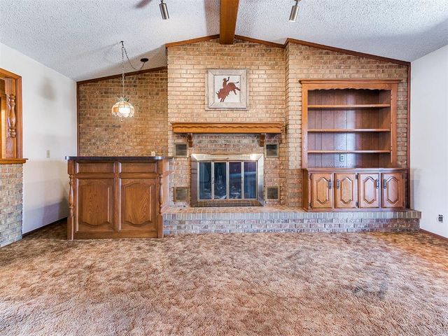 1615 Oak Lane, Oklahoma City, OK 73127