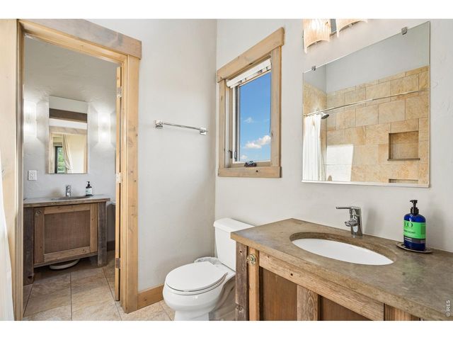 1091 Shadow Ridge Rd, Laporte, CO 80535