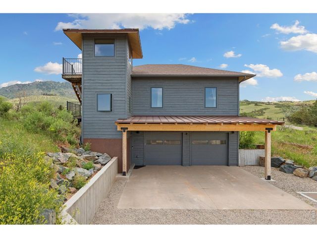 1091 Shadow Ridge Rd, Laporte, CO 80535