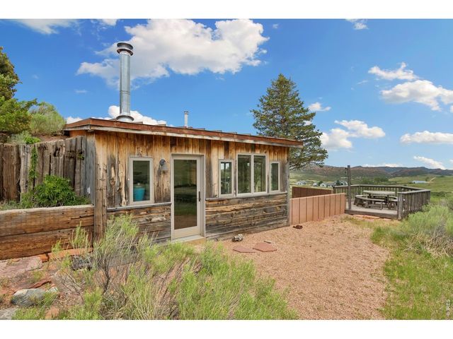 1091 Shadow Ridge Rd, Laporte, CO 80535
