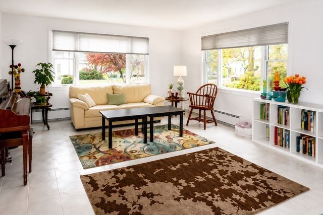 10 Beecher Place 10, Newton, MA 02459