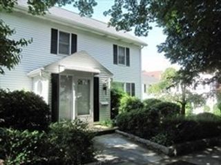 10 Beecher Place 10, Newton, MA 02459