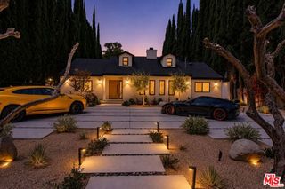 5953 Oakdale Avenue, Woodland Hills (los Angeles), CA 91367