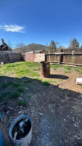 3424 Emerald Street, Klamath Falls, OR 97601