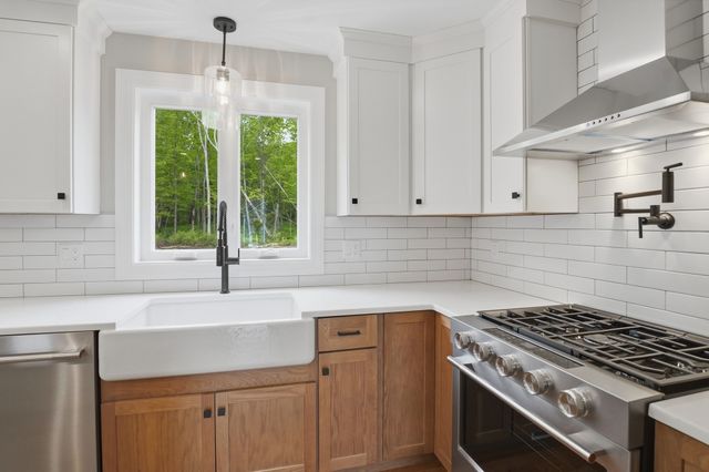 LOT 2 Thomas Circle, Douglas, MA 01516