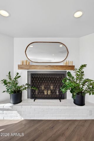 531 W STELLA Lane, Phoenix, AZ 85013