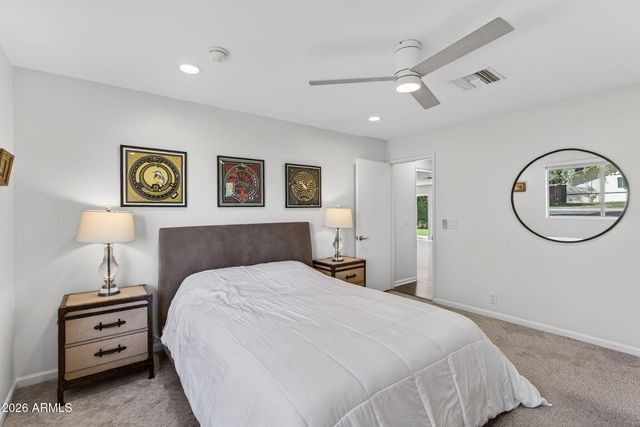 531 W STELLA Lane, Phoenix, AZ 85013