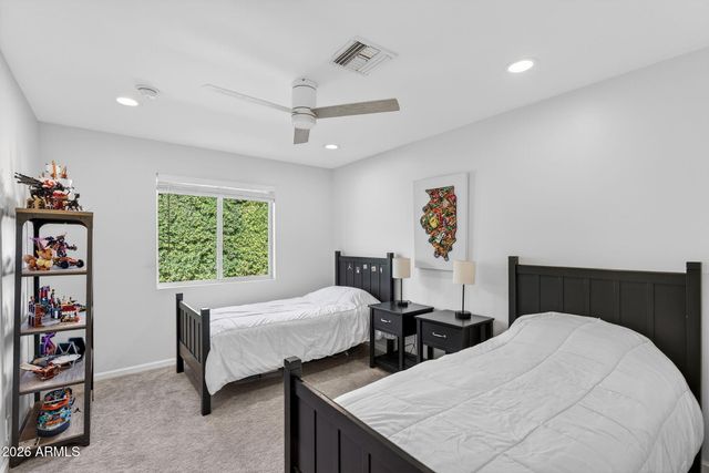 531 W STELLA Lane, Phoenix, AZ 85013