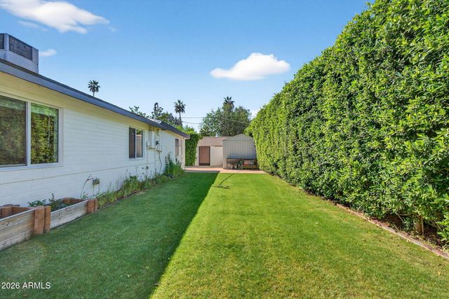 531 W STELLA Lane, Phoenix, AZ 85013