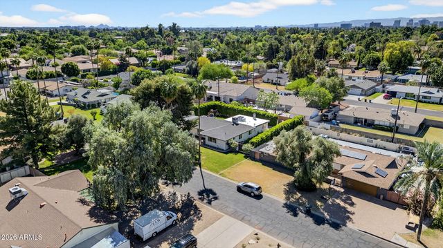 531 W STELLA Lane, Phoenix, AZ 85013