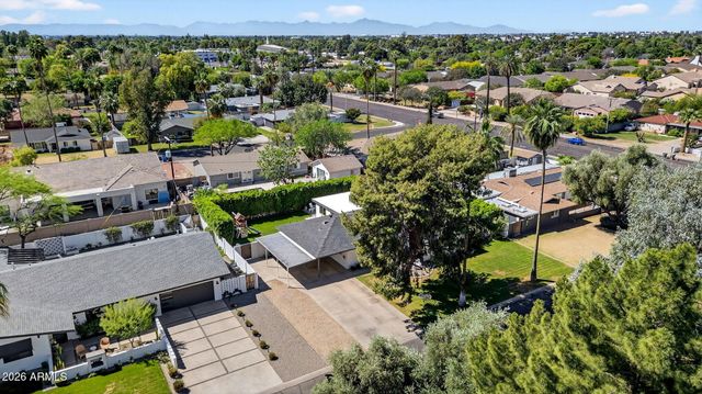 531 W STELLA Lane, Phoenix, AZ 85013