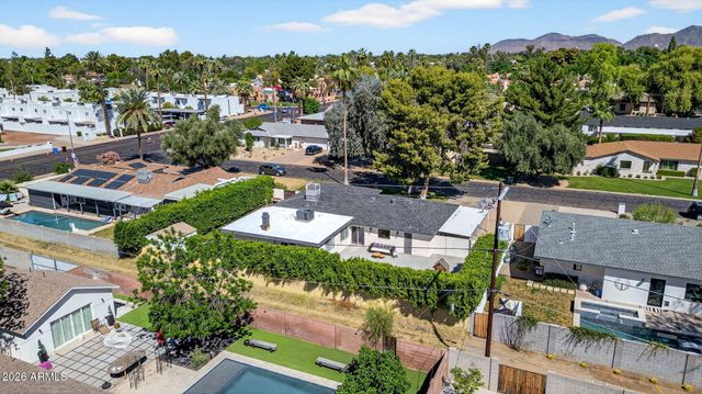 531 W STELLA Lane, Phoenix, AZ 85013