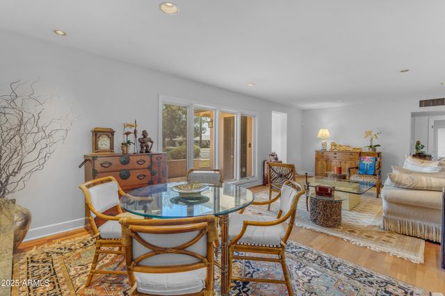 4596 E CALLE VENTURA --, Phoenix, AZ 85018