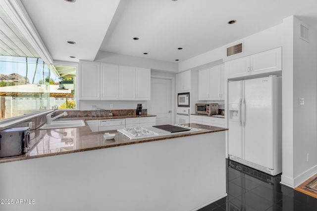 4596 E CALLE VENTURA --, Phoenix, AZ 85018