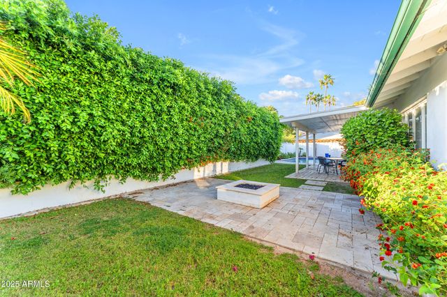 4596 E CALLE VENTURA --, Phoenix, AZ 85018