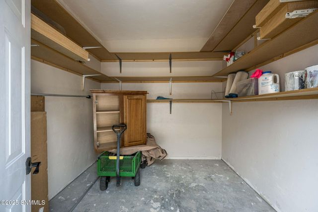 8801 Silk Oak Court, Las Cruces, NM 88011