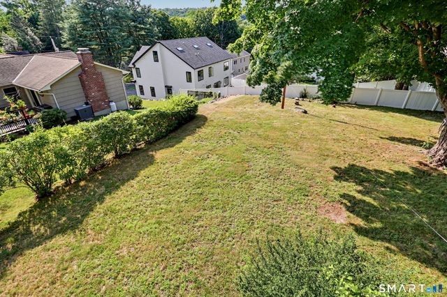 45 Valleyview Road, Fairfield, CT 06824