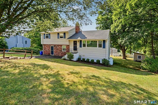 45 Valleyview Road, Fairfield, CT 06824
