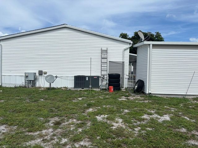 4907 NW 2nd Ter, Deerfield Beach, FL 33064