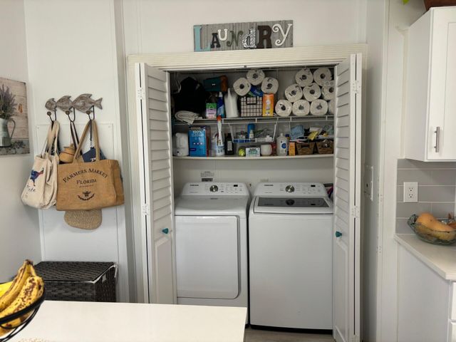 4907 NW 2nd Ter, Deerfield Beach, FL 33064