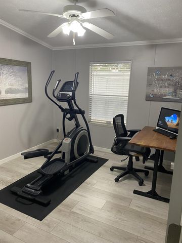 4907 NW 2nd Ter, Deerfield Beach, FL 33064