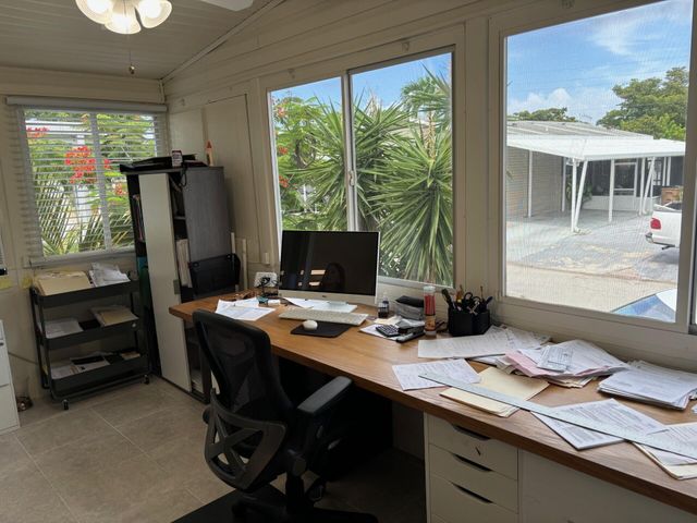 4907 NW 2nd Ter, Deerfield Beach, FL 33064