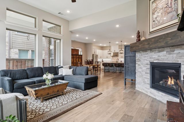 1924 Grey Bark Street, Fort Worth, TX 76008