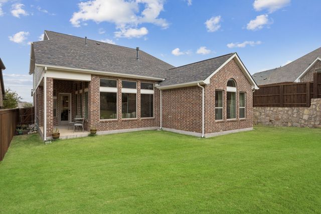 1924 Grey Bark Street, Fort Worth, TX 76008