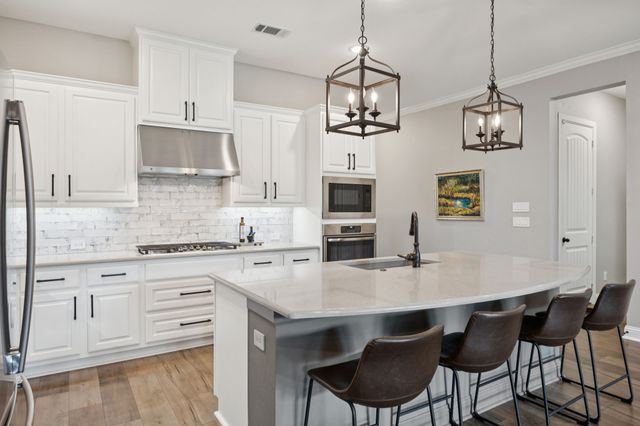 1924 Grey Bark Street, Fort Worth, TX 76008