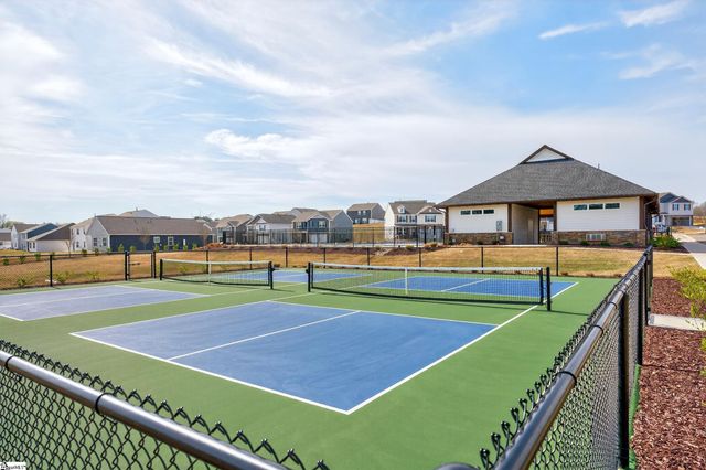 938 Pineland Drive, Woodruff, SC 29388