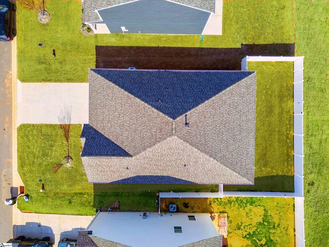 938 Pineland Drive, Woodruff, SC 29388